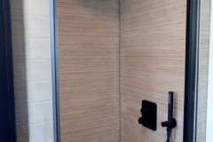 Badkamer-Renovatie-Kleine-Badkamer-met-alles-er-op-en-aan-20